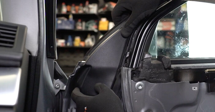 Zweckdienliche Tipps zum Austausch von Fensterheber beim AUDI A4 Limousine (8K2, B8) 2.7 TDI 2012