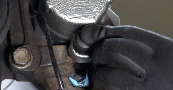 Cómo reemplazar Pinzas de Freno en un SEAT Exeo Berlina (3R2) 2013: descargue manuales en PDF e instrucciones en video