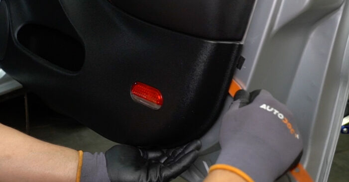 Modifica Serratura su SEAT AROSA (6H) 1.4 TDI 2000 da solo