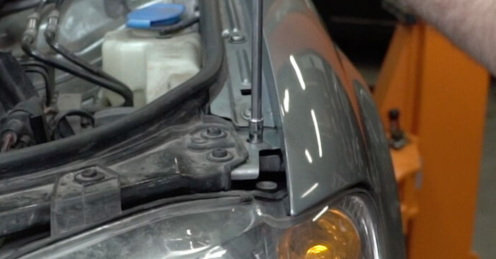 VW Golf 6 Cabrio 2.0 TDI 2013 Waterpomp + Distributieriem Set remplaceren: kosteloze garagehandleidingen