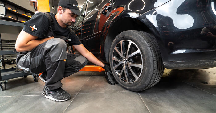 Wie VW Beetle Cabrio (5C7, 5C8) Zündkerzen wechseln - Schritt für Schritt  Anleitung