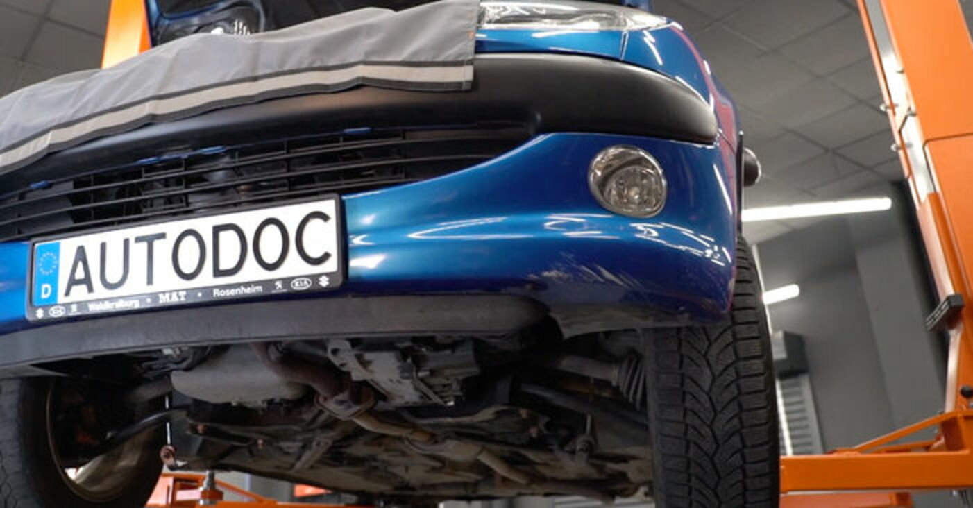 Wymiana oleju i filtra >> Peugeot 206 CC 2D Poradnik