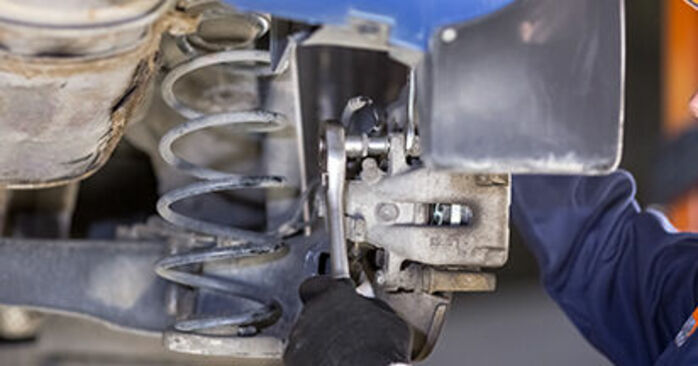 Replacing Wheel Bearing on Citroen C3 Mk1 2012 1.4 HDi by yourself
