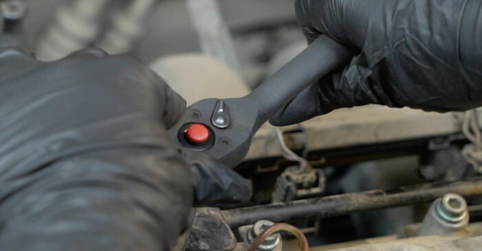 Você precisa saber como substituir Vela de Ignição no SEAT IBIZA ? Este manual de oficina gratuito o ajudará a fazer você mesmo