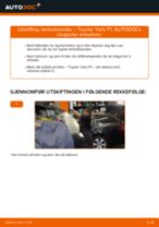 DIY-manual for utskifting av Toppdekselpakning i VW CADDY 2021