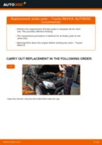 Auto mechanic's recommendations on replacing TOYOTA Toyota RAV4 III 2.0 4WD (ACA30_) Control Arm