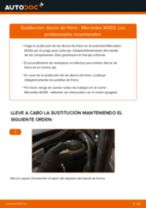 La guía profesional para realizar la sustitución de Escobillas de Limpiaparabrisas en tu Mercedes W203 C 220 CDI 2.2 (203.008)