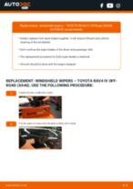 Online manual on changing Window wipers yourself on TOYOTA RAV 4 IV (ZSA4_, ALA4_)
