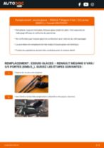 Comment changer Jeu de balais d'essuie-glace arrière et avant RENAULT MEGANE II Hatchback Van (KM0/2_) - manuel en ligne