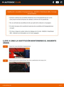 Rareza Tropezón frente Cómo cambiar: escobillas limpiaparabrisas de la parte delantera - MAZDA 3  Hatchback (BK) | Guía de sustitución