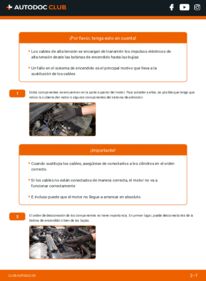 Cómo cambiar las bujías de un coche [TUTORIAL DE AUTODOC] 