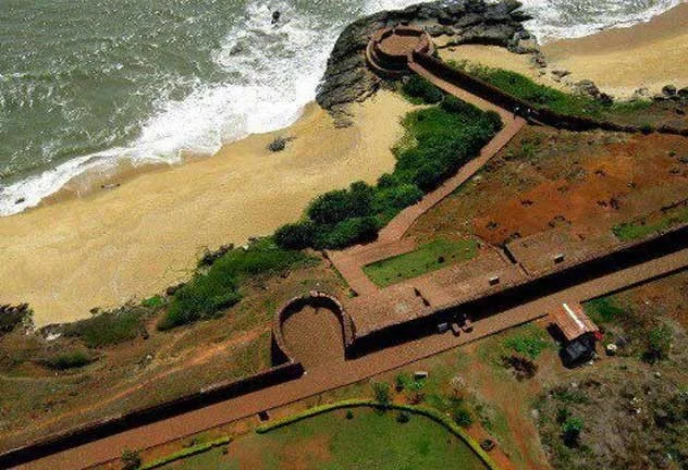 Bekal Fort overlooking the Malabar coast