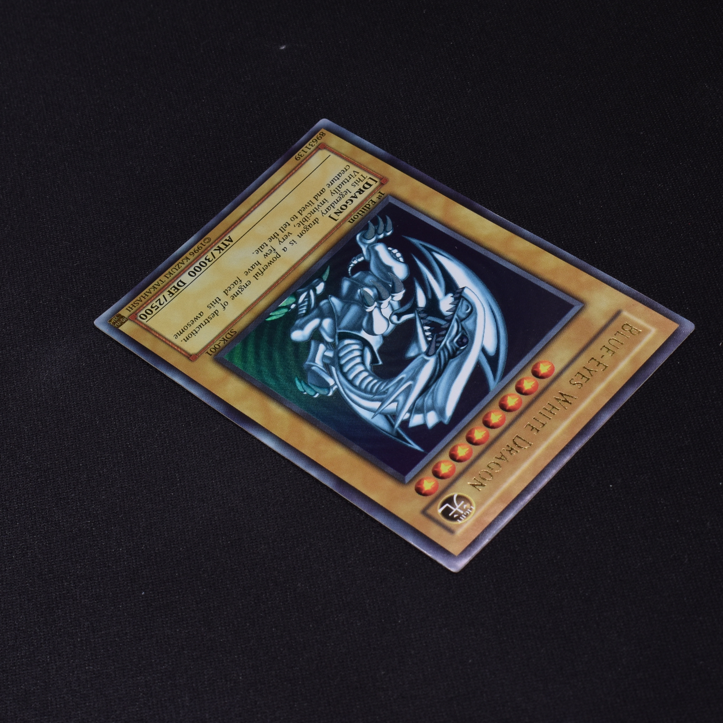 青眼の白龍 (1st) 旧アジア版英語ウルトラレア販売中！ | 遊戯王カード