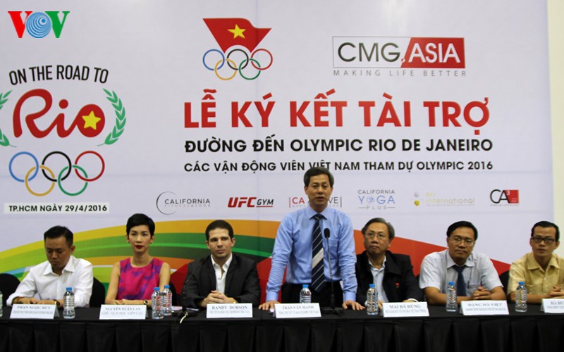 CMG.ASIA tài trợ cho các VĐV Việt Nam dự Olympic 2016