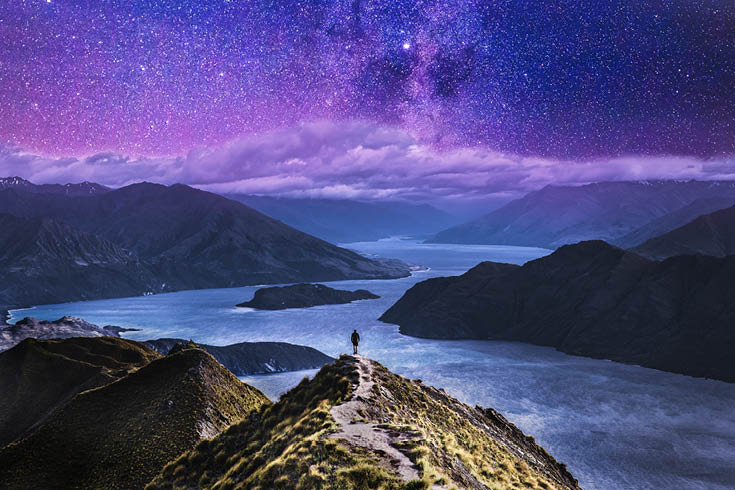 New Zealand at a glance at Roys peak