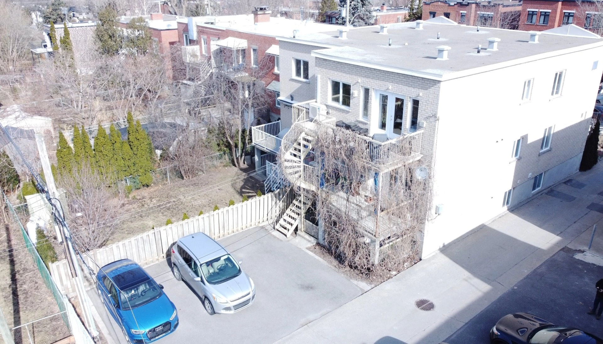 Résidence avec escalier en colimaçon