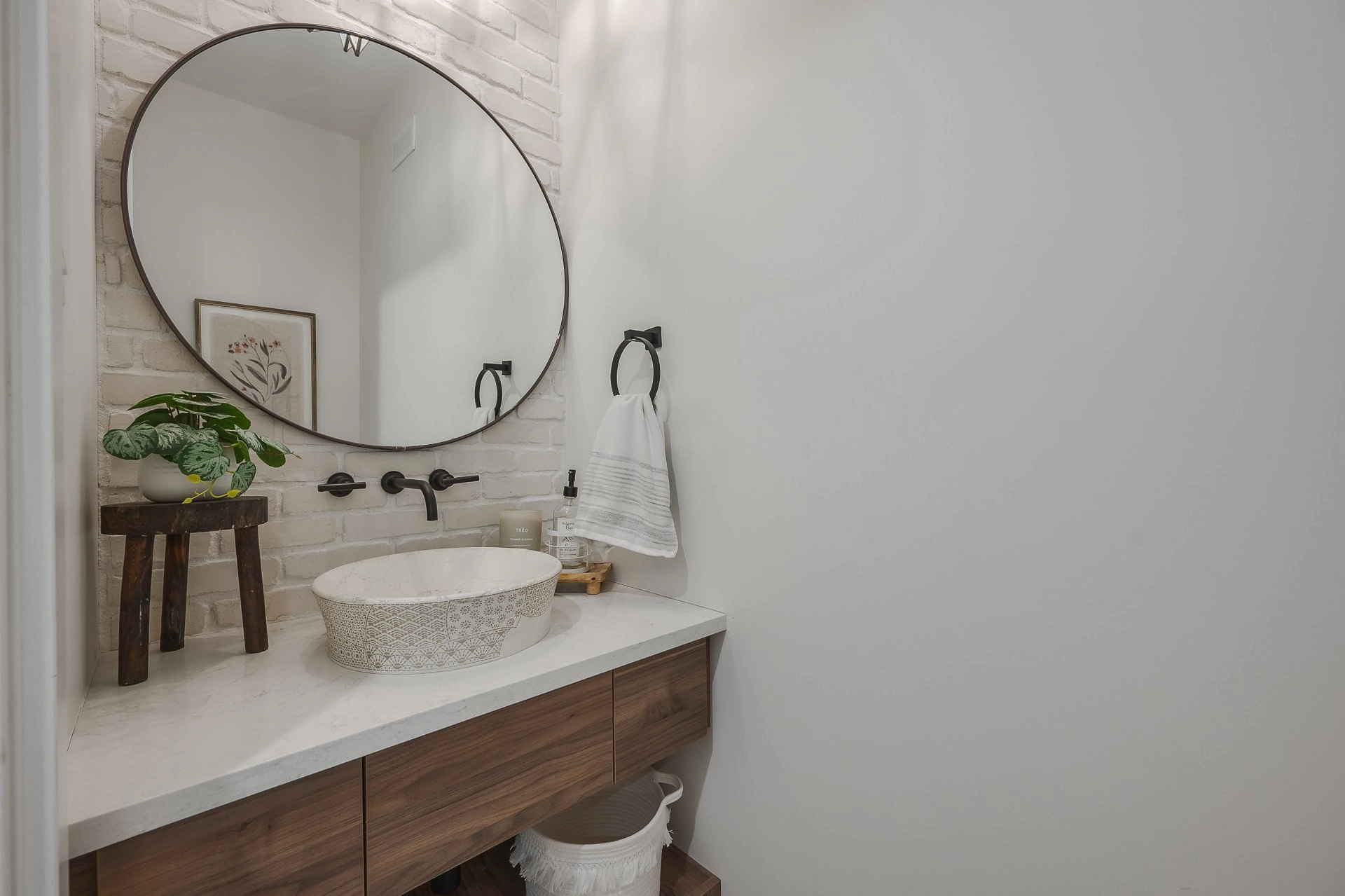 Clean and Serene Bathroom