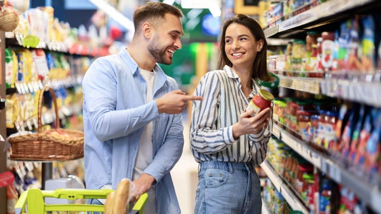 Dia do Cliente: origem, curiosidades e dicas para você economizar mais