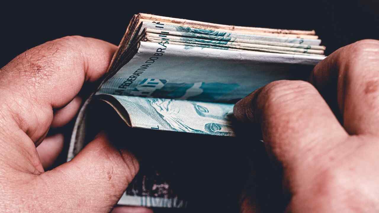 Como funciona o empréstimo consignado? Entenda as vantagens e como contratar