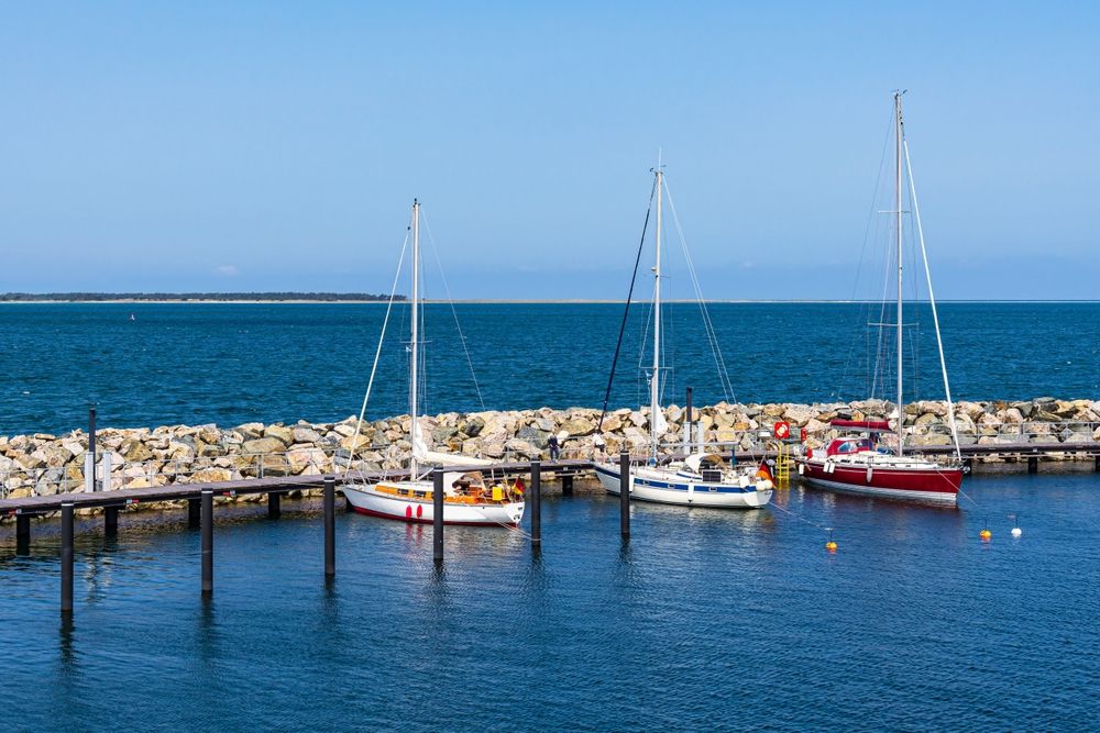 Welche Regionen sind für einen Urlaub auf Fischland-Darß-Zingst besonders beliebt?