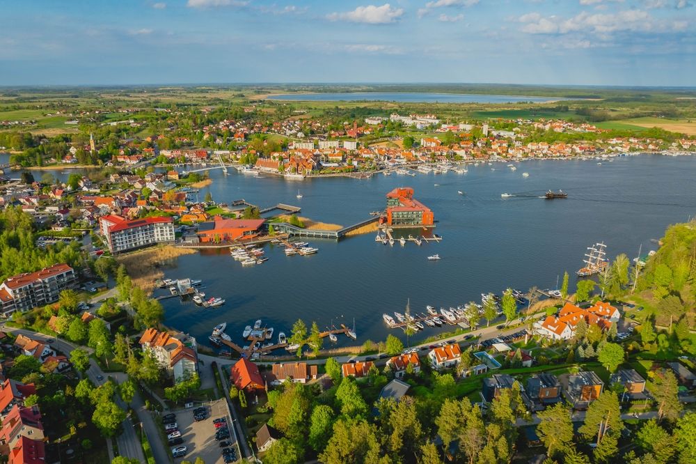 Wo befinden sich die schönsten Wasser- und Naturbereiche in Masuren-Ermland?