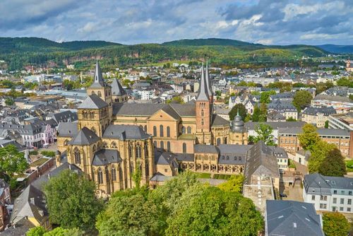 Welche Stadtteile und Regionen sind in Trier besonders beliebt?