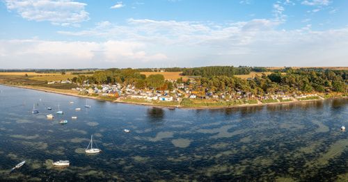 Entdecken Sie die Ruhe an den ruhigen Stränden von Pepelow