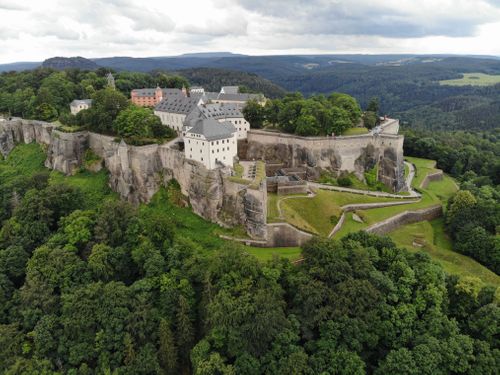 Erobere die Höhen der Festung Königstein