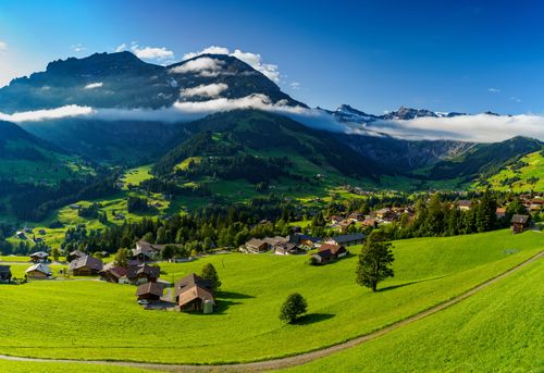 Entdecken Sie den alpinen Charme von Adelboden - Frutigen