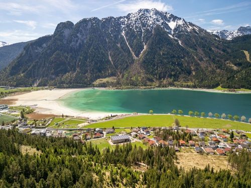 Tirol Urlaub - Berge, Natur und alpine Lebensfreude