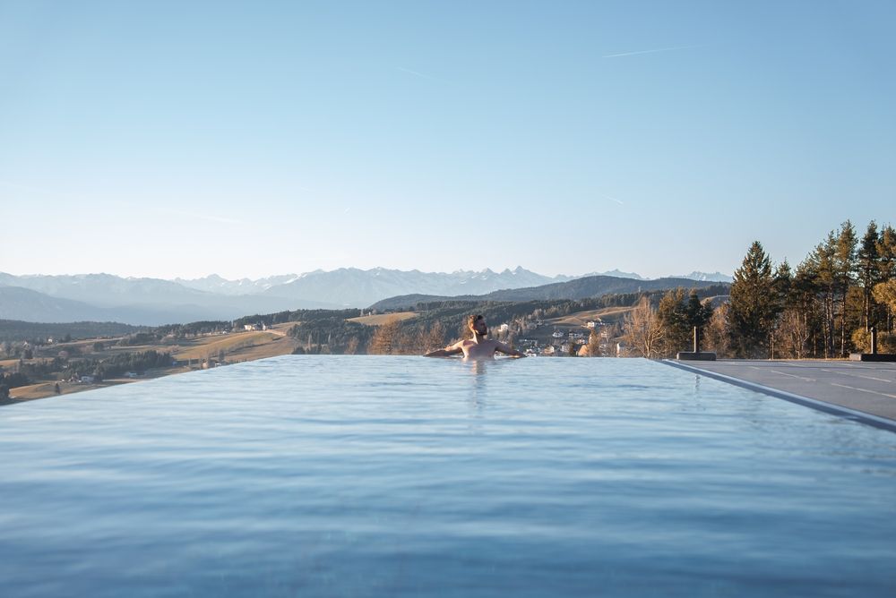 Ferienunterkunft mit Pool in Südtirol - Ihr Erholung in den Bergen