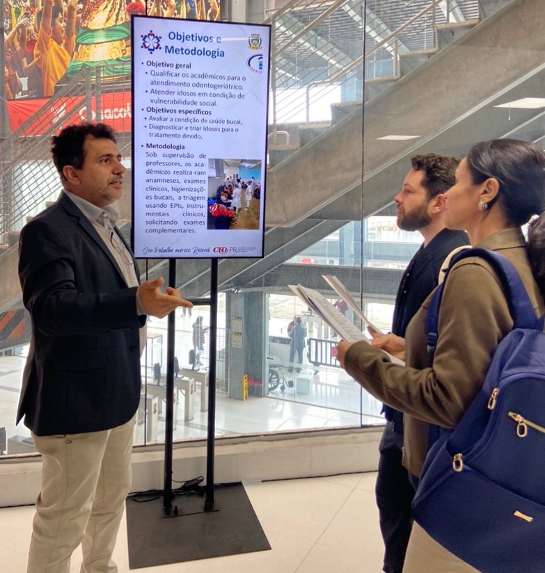 Projetos do Centro Universitário Integrado com a prefeitura de Campo Mourão participam do Congresso Estadual de Saúde Bucal no Serviço Público