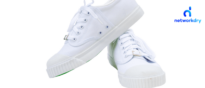 Beyaz Bez Ayakkabı Nasıl Temizlenir4.png