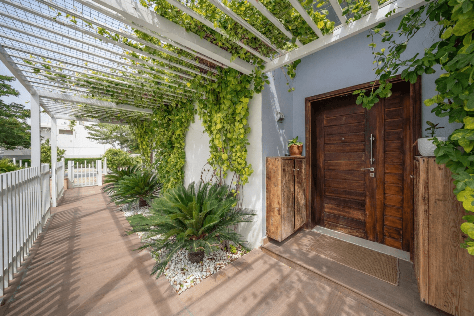 6BR + Maid | Private Pool | Large Plot | Furnished