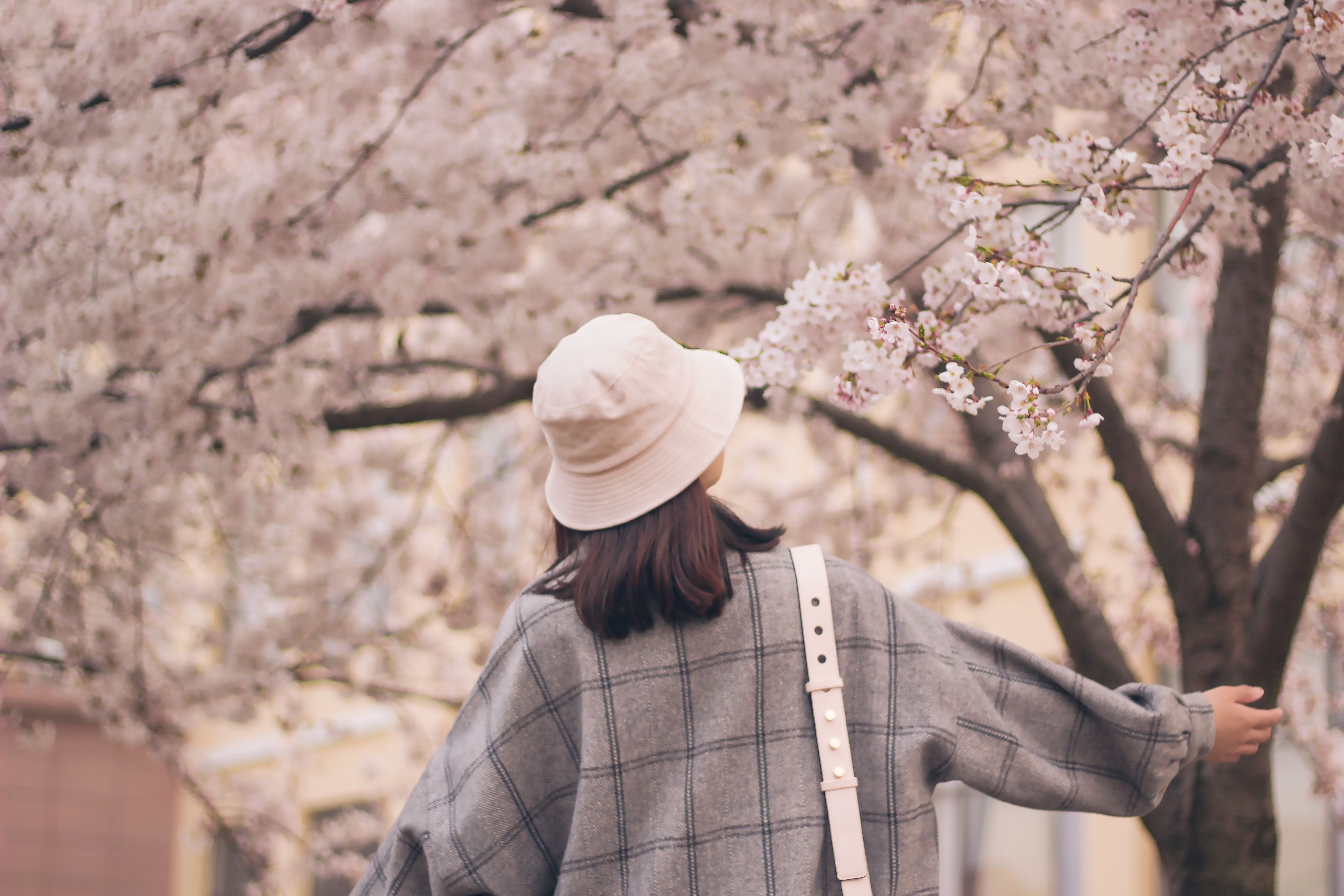 Free Photo of Girl Wearing Bucket Hat Stock Photo
