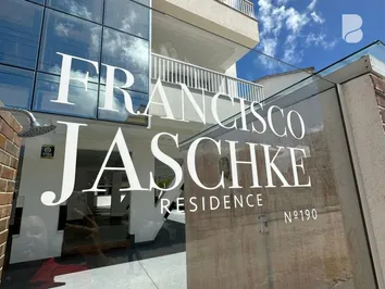 FRANCISCO JASCHKE RESIDENCE101