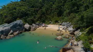 A Paradisíaca Praia do Cação