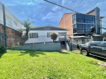 CASA DISPONÍVEL PARA LOCAÇÃO NO BAIRRO CENTRO CASA DISPONÍVEL PARA LOCAÇÃO NO BAIRRO CENTRO