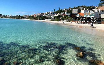 PRAIA DE BOMBINHAS - CENTRO