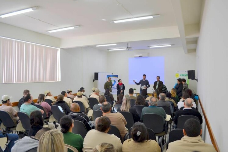 Colaboradores Cravil participam do Saúde Trabalhador