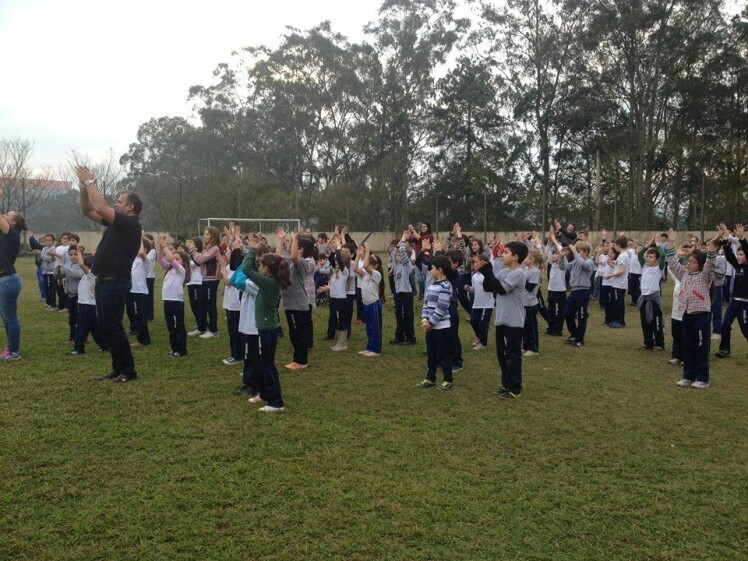 Alunos celebram Dia Internacional do Cooperativismo