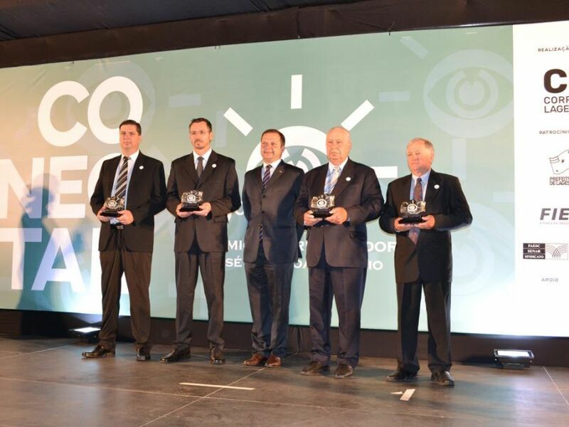 Cravil recebe Prêmio Empreendedor na Serra Catarinense-1.jpg