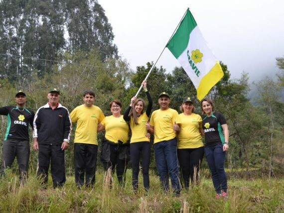 Cravil realiza Caminhada Cooperativa