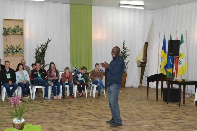 Jovens Cooperativistas participam de Seminário-13.jpg