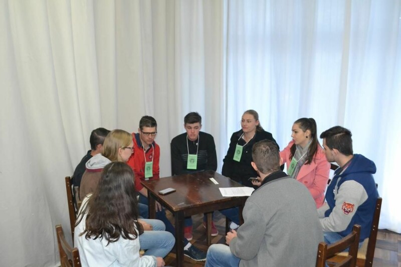 Jovens Cooperativistas participam de Seminário-34.jpg