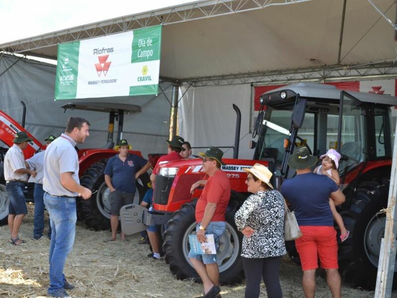 Dia de Campo Cravil reúne mais de 3 mil pessoas-2.jpg