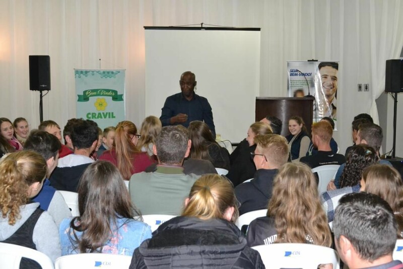 Jovens Cooperativistas participam de Seminário-15.jpg