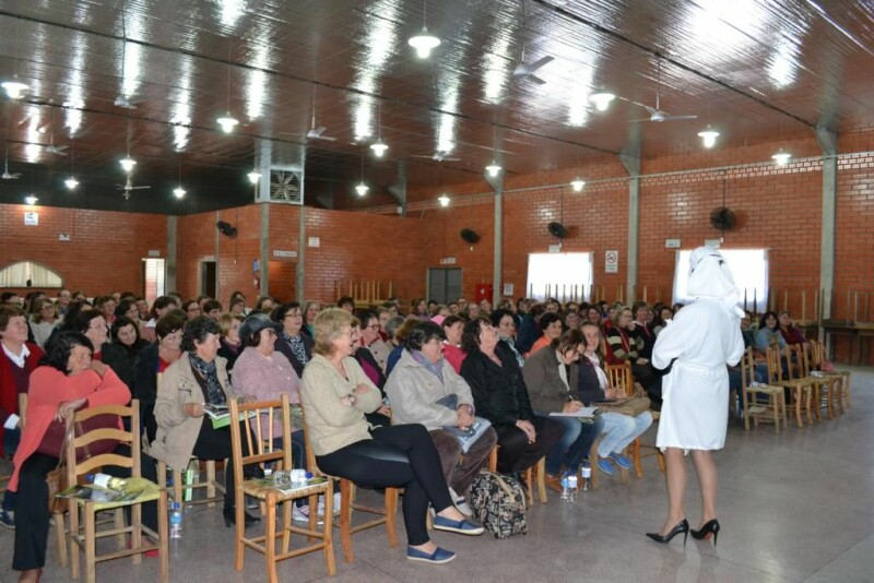 Circuito de encontros Cravil reúne cerca de 800 mulheres-9.jpg