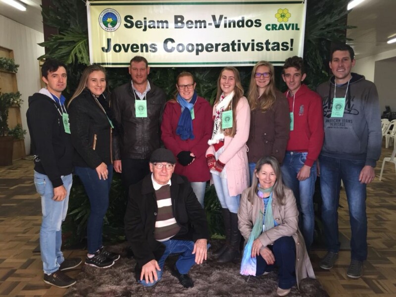 Jovens Cooperativistas participam de Seminário-52.jpeg