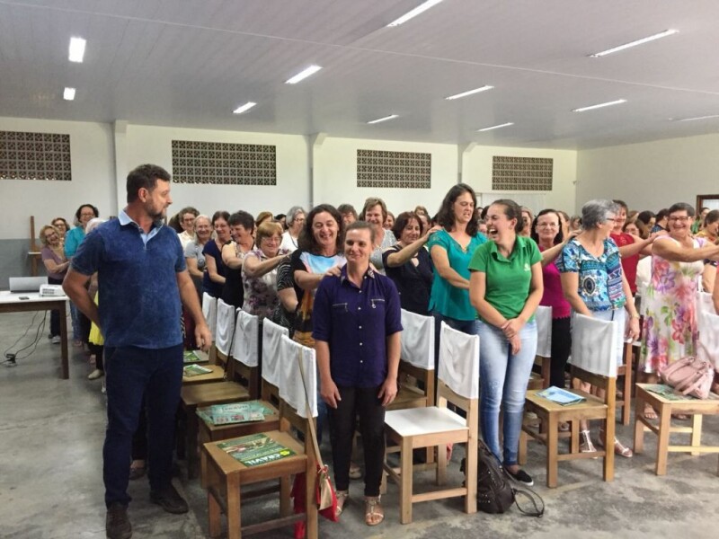 Cravil reúne mulheres cooperativistas-16.jpeg